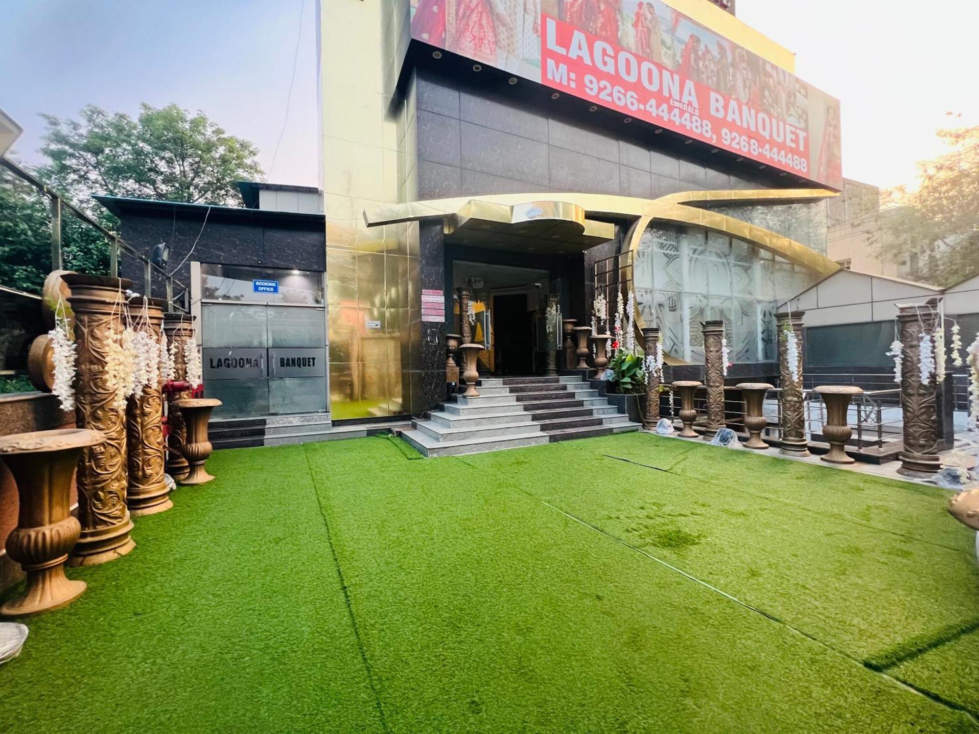 Hotel Lagoona And Banquet Hall New Delhi Exterior photo